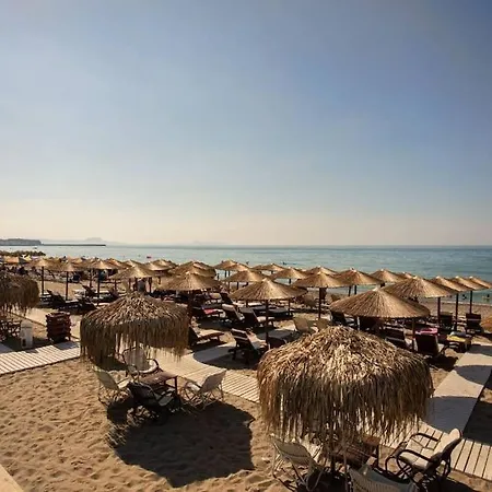 Lägenhet Galini Studio, Next To The *